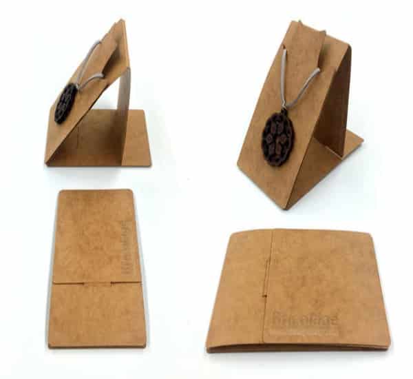 In tag treo 3