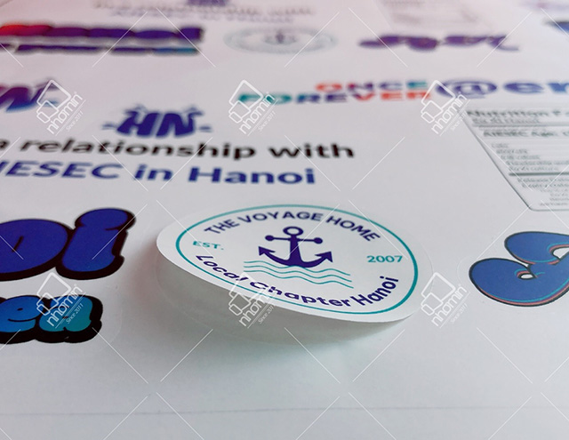 Nhóm In ứng dụng công nghệ in sticker hiện đại